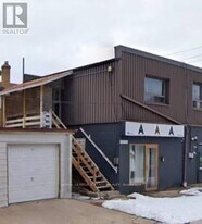 42A Squires Ave in Toronto, ON - Building Photo
