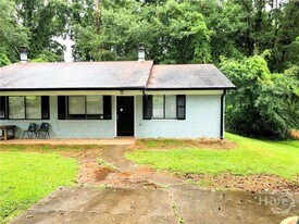 408 Lexington Heights in Athens, GA - Building Photo