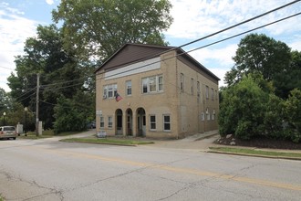 198 Norton Ave in Barberton, OH - Building Photo - Building Photo