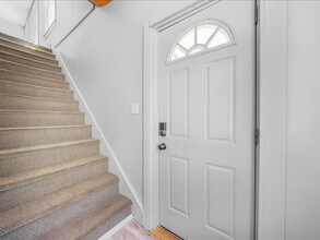 28 Van Buren St in Warwick, NY - Building Photo - Building Photo