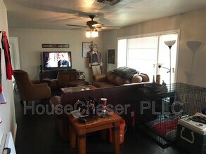 4401 17th St in Lubbock, TX - Building Photo - Building Photo