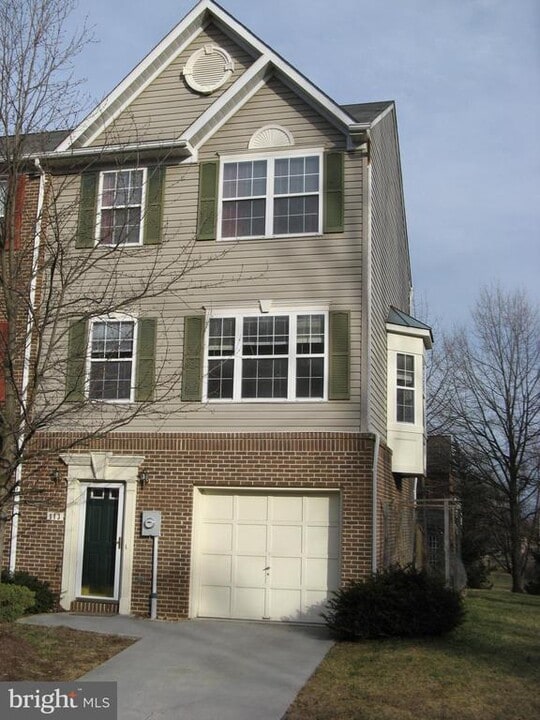 113 Ridge Ct in Winchester, VA - Building Photo