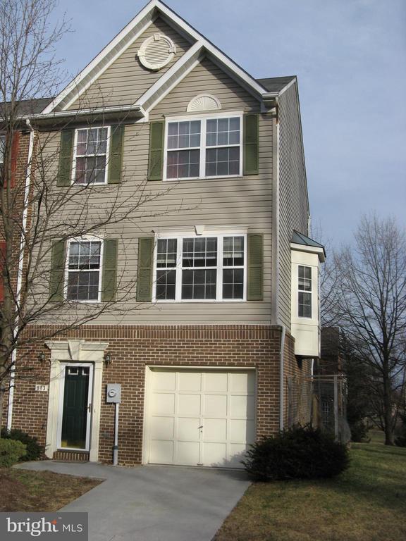 property at 113 Ridge Ct