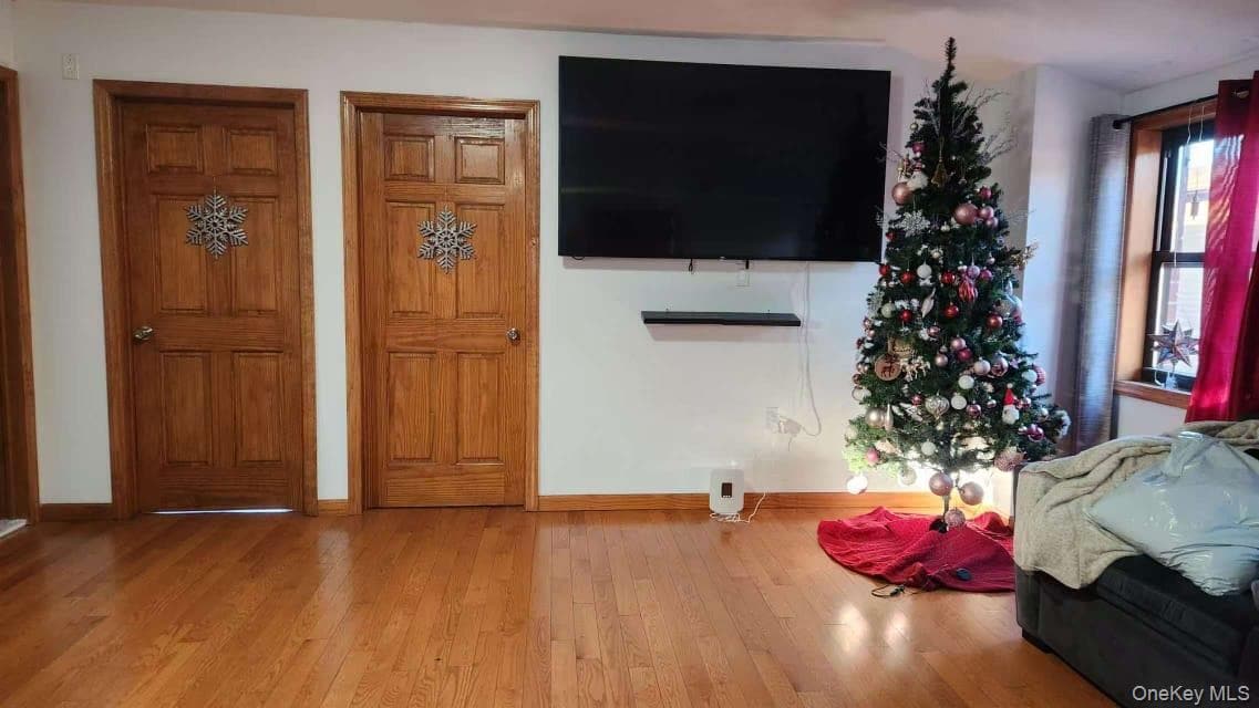 119-25 9th Ave in Queens, NY - Building Photo