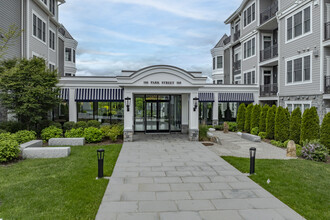 Vue New Canaan in New Canaan, CT - Building Photo - Building Photo