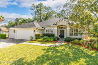 1892 Vista Lakes Dr in Orange Park, FL - Building Photo - Building Photo