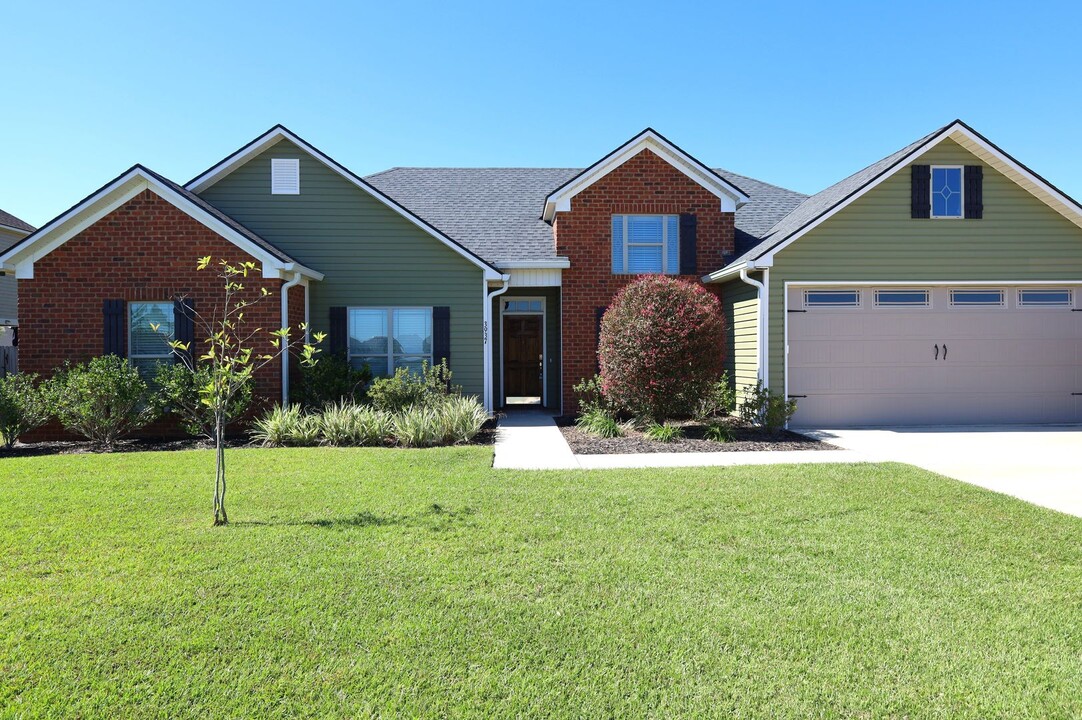 3937 Medieval Ct in Valdosta, GA - Building Photo