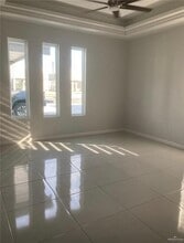1411 S Flag St, Unit 4 in Pharr, TX - Building Photo - Building Photo