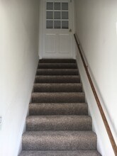 8373 Grove Angle Rd in Ellicott City, MD - Foto de edificio - Building Photo