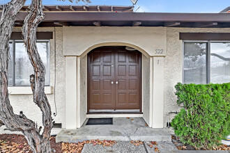 522 S Fair Oaks Ave in Sunnyvale, CA - Building Photo - Building Photo