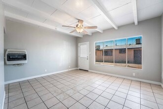 2104-2106 White St in North Las Vegas, NV - Building Photo - Building Photo