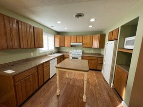 1200 32nd St S in Great Falls, MT - Building Photo - Building Photo