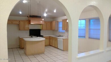 7417 Mission Viejo Dr in El Paso, TX - Building Photo - Building Photo