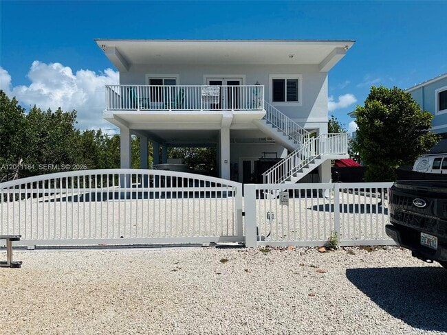 property at 184 Ocean Shores Dr