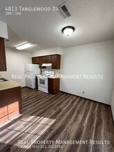 4813 Tanglewood Dr in Evansville, IN - Building Photo - Building Photo