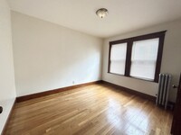 11 Romsey St, Unit uni3 3-bed 1-bath in Boston, MA - Building Photo - Building Photo