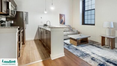 121 S Fremont Ave in Baltimore, MD - Building Photo - Building Photo