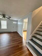 1027 Monmouth St in New Bedford, MA - Building Photo - Building Photo