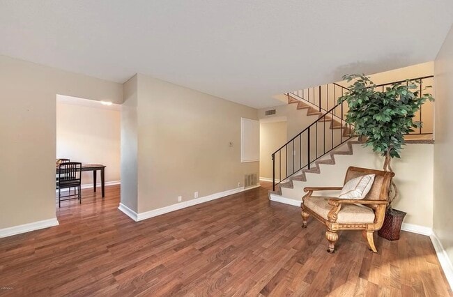 property at 1784 Orinda Ct