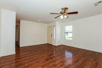 286 W Santa Gertrudis Trl in San Tan Valley, AZ - Building Photo - Building Photo