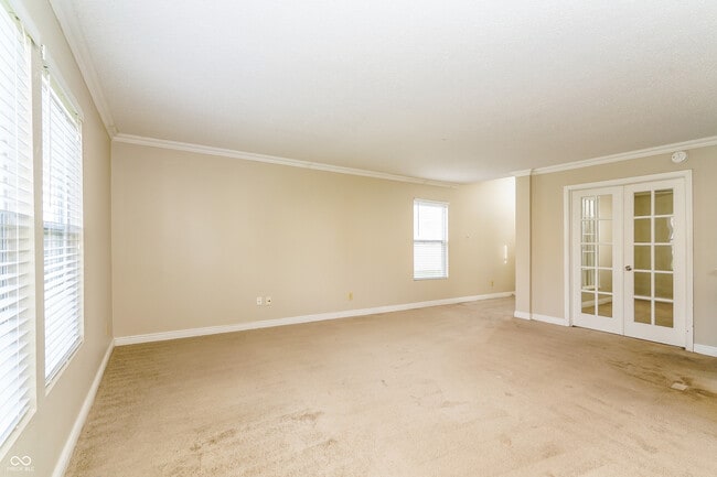 8346 Ash Grove Dr in Indianapolis, IN - Building Photo - Building Photo