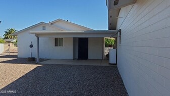 6343 E Ellis St in Mesa, AZ - Building Photo