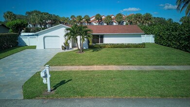 2289 Windsor Rd in West Palm Beach, FL - Building Photo - Building Photo