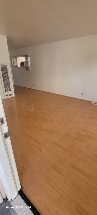1828 N Kingsley Dr-Unit -#6 in Los Angeles, CA - Building Photo