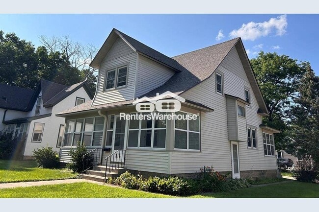 property at 314 St Olaf Ave