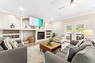 91 St Simon Cir in Miramar Beach, FL - Building Photo