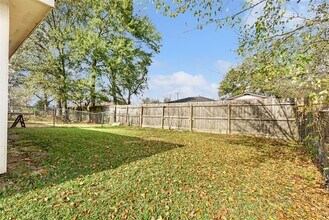 1018 Glendale St, Unit 1018 in Dayton, TX - Building Photo - Building Photo