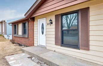 3049 Orton St in St. Charles, MO - Building Photo - Building Photo