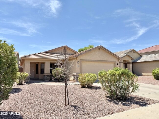 13221 W Lisbon Ln in Surprise, AZ - Building Photo - Building Photo