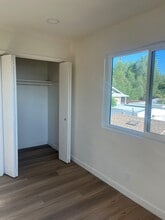 10420 Commerce Ave, Unit 1 in Tujunga, CA - Building Photo - Building Photo