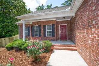 1830 Longleaf Dr E in Pinehurst, NC - Building Photo - Building Photo