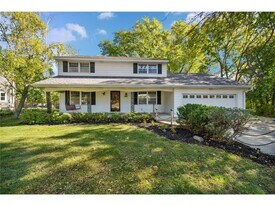 10527 Morgan Ave S in Minneapolis, MN - Building Photo