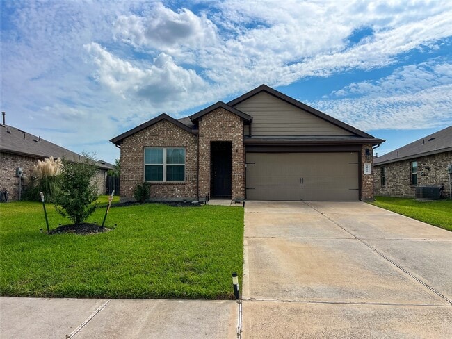property at 3015 Lightles Manor Ct