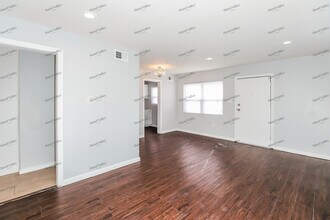 2120 E 78th St in Kansas City, MO - Building Photo - Building Photo