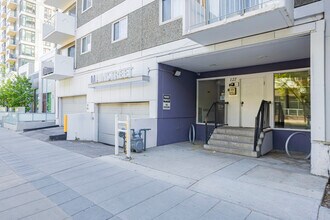 Amantea Tower in Calgary, AB - Building Photo - Interior Photo