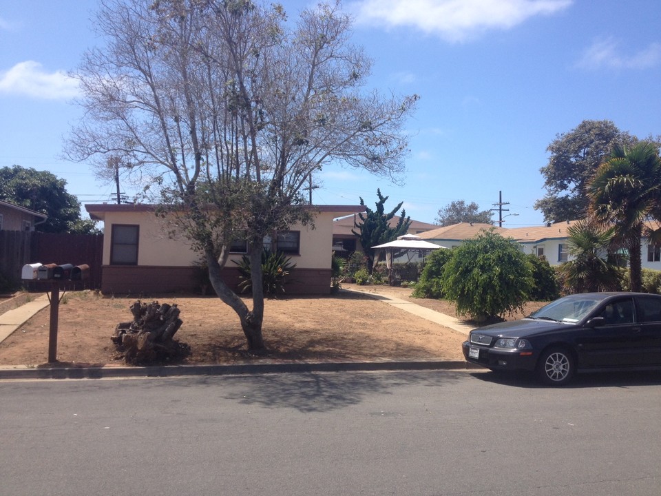 Coastal Apartments in Oceanside, CA - Building Photo