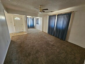 1308 E 8th St in Alamogordo, NM - Building Photo - Building Photo