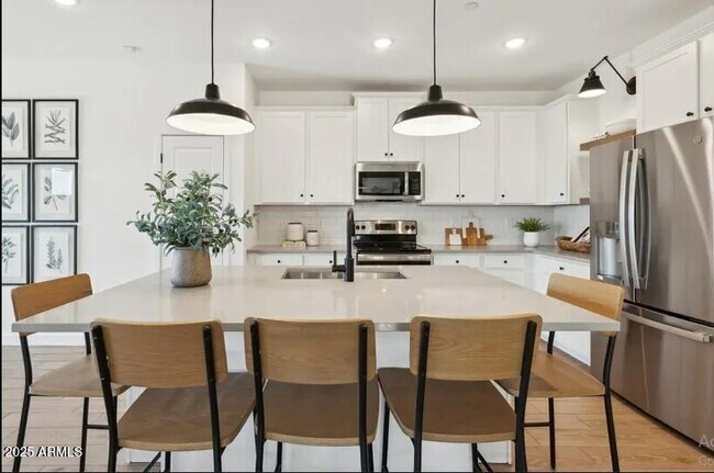 7656 W Minton St in Phoenix, AZ - Building Photo - Building Photo
