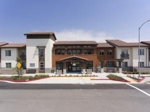 Mireflores Senior Apartments in Richmond, CA - Building Photo