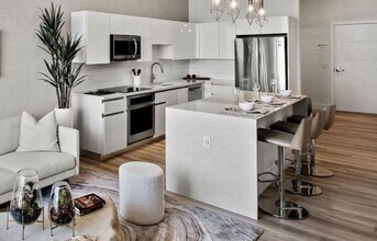 101 Dania Beach in Dania Beach, FL - Building Photo - Building Photo