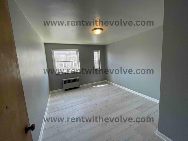 202 N Meridian St in Portland, IN - Building Photo - Building Photo