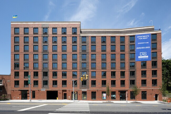 The Hudson in Bronx, NY - Building Photo - Building Photo