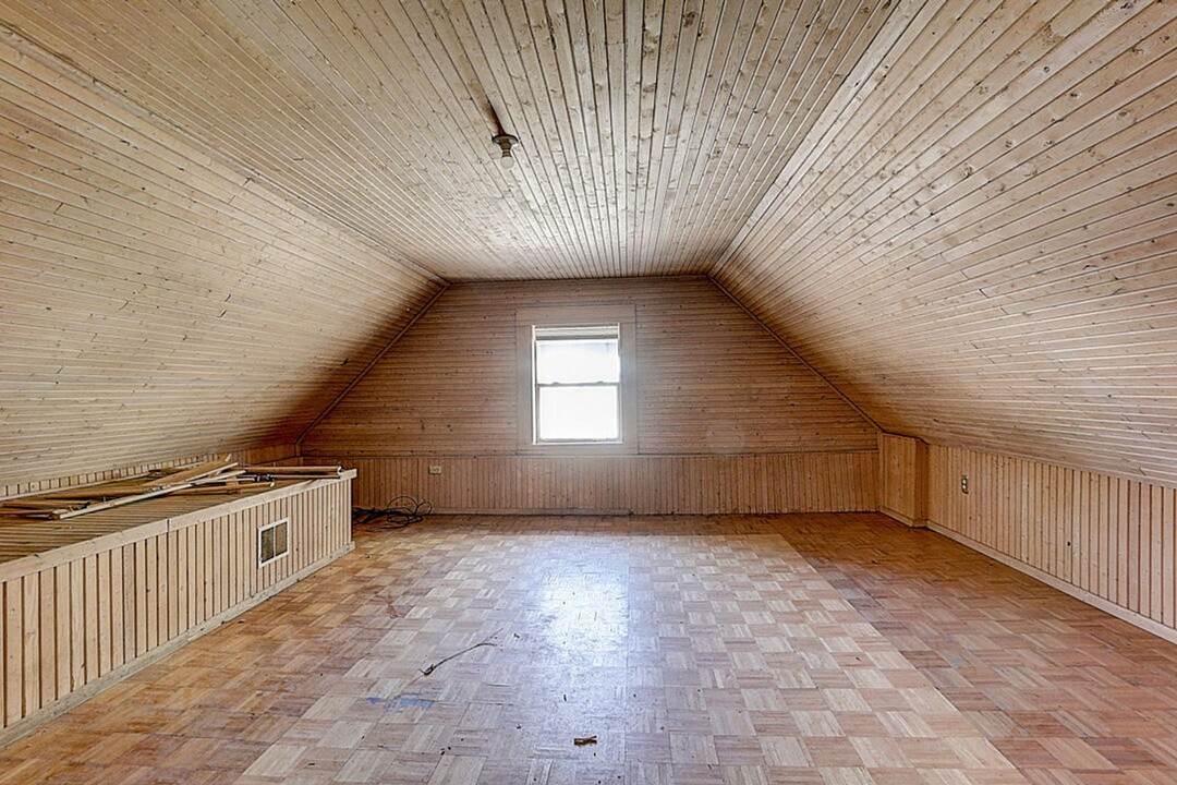 2330 S 6th St in Milwaukee, WI - Building Photo