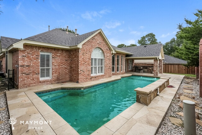 6409 Stone Creek Canyon Ct in Fort Worth, TX - Foto de edificio - Building Photo