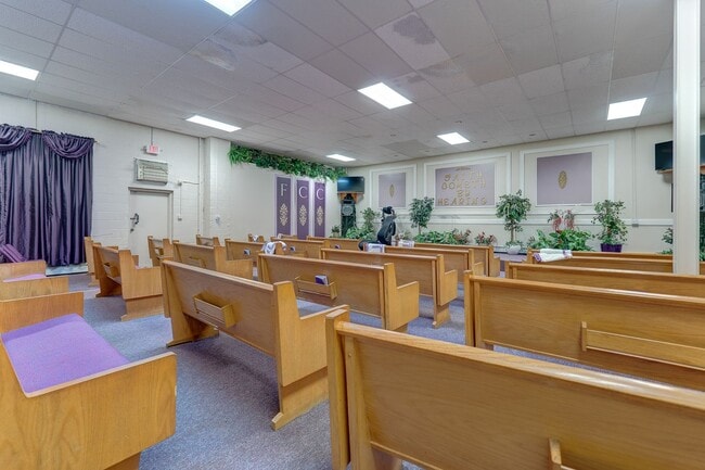 325 Treadwell St in Hamden, CT - Building Photo - Building Photo