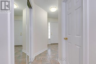 7135 Magistrate Terrace in Mississauga, ON - Building Photo - Building Photo